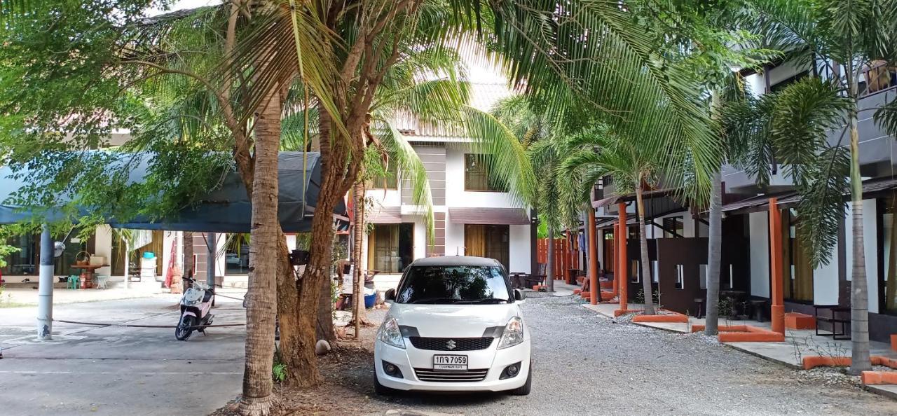 Banyan Resort Bangsaen Exteriör bild
