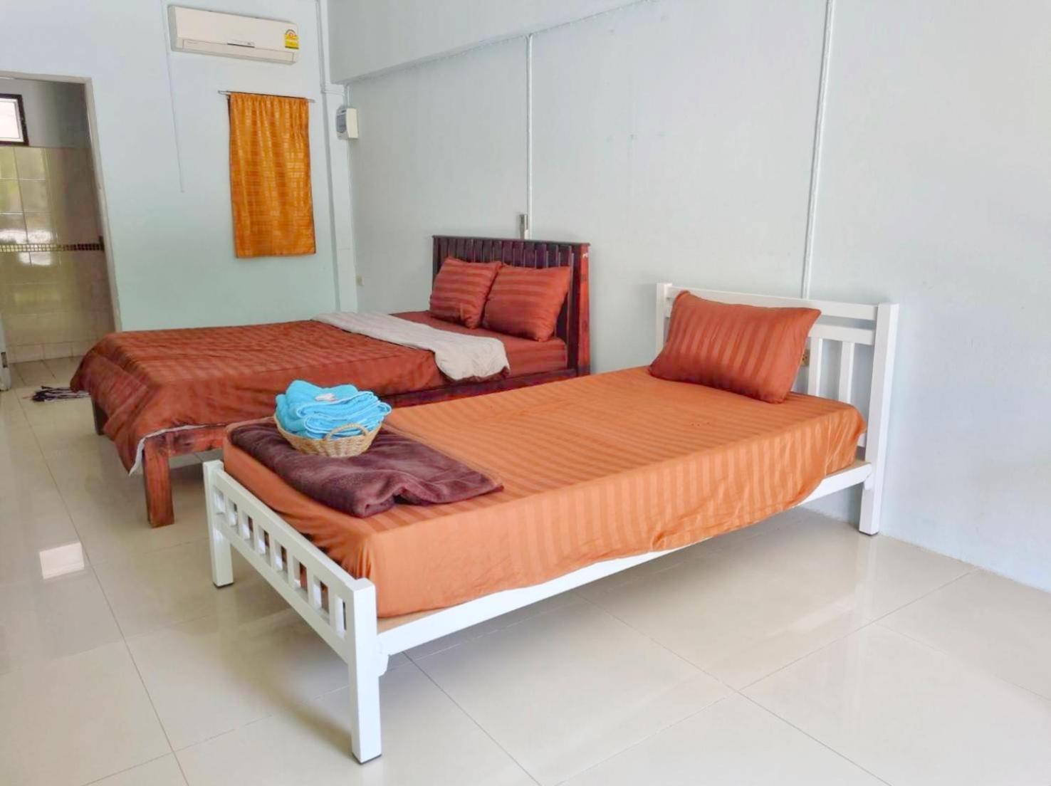 Banyan Resort Bangsaen Exteriör bild