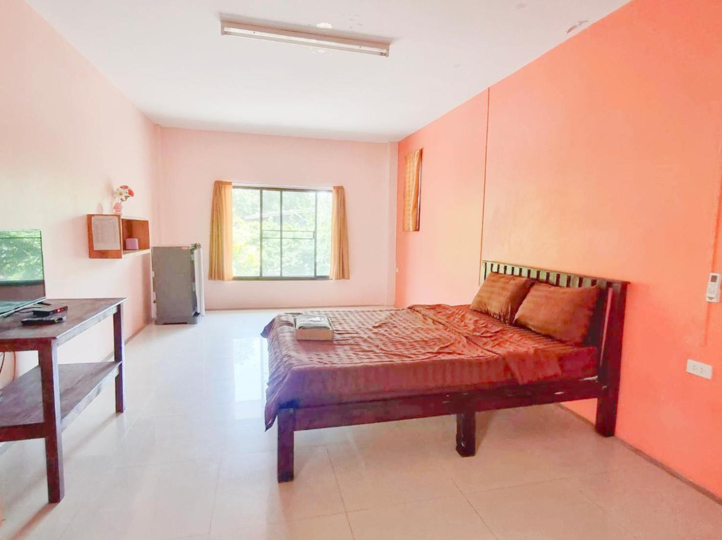 Banyan Resort Bangsaen Exteriör bild